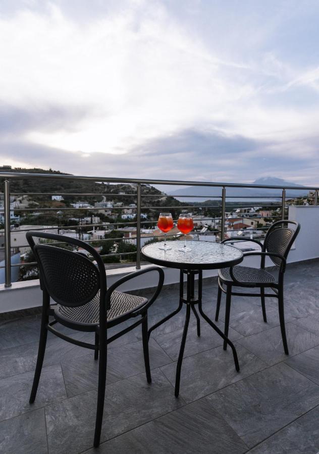 Lychnos Apartments Kamilárion Eksteriør bilde